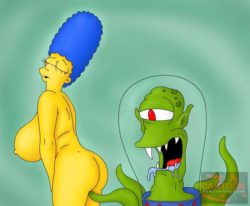 Marge Simpson Fingered By an Alien
